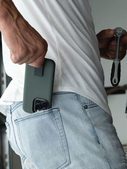 Motus Green Case for iPhone 14, , large